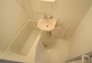 プリムローズの浴室