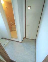 川崎市多摩区登戸のアパートの洗面所