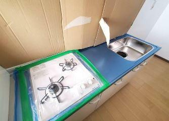 川崎市多摩区登戸のアパートのキッチン