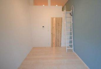 アザーレ・ターコイズよみうりランド前の居間・リビング