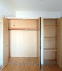 川崎市多摩区中野島５丁目の賃貸マンションの収納