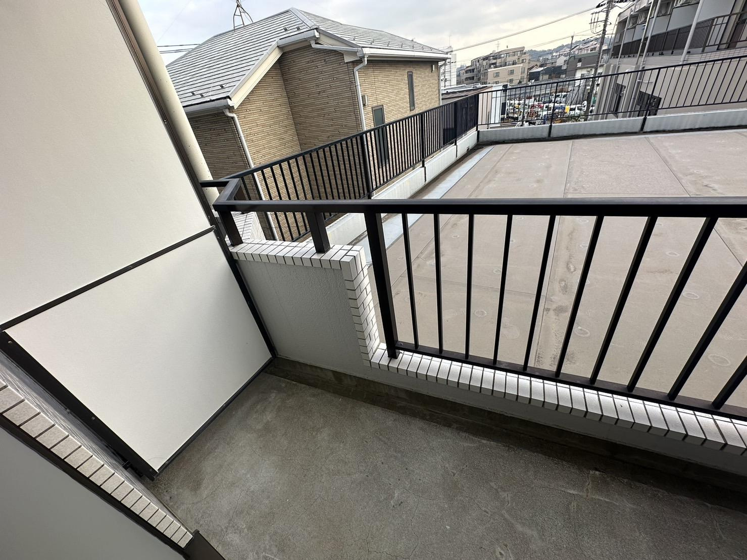 川崎市多摩区中野島３丁目の賃貸マンションのバルコニー