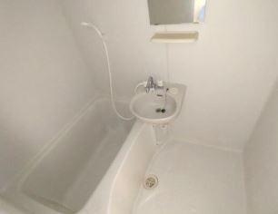 川崎市多摩区菅４丁目のアパートの浴室