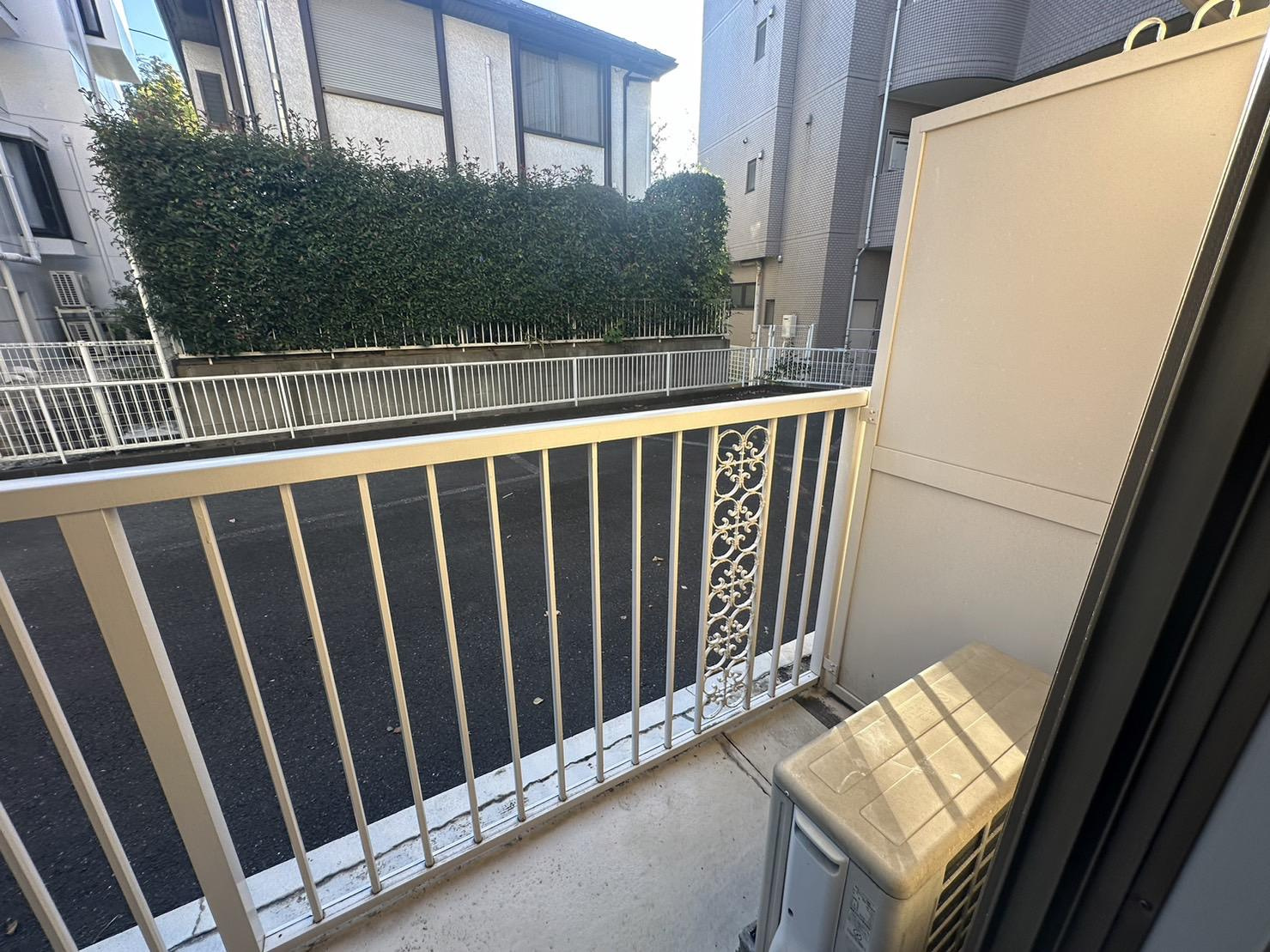 川崎市多摩区東生田１丁目の賃貸マンションのバルコニー