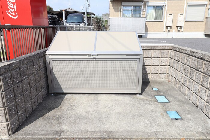 Cerejeira（セレシェイラ） Bのその他共用部分|ゴミストッカー