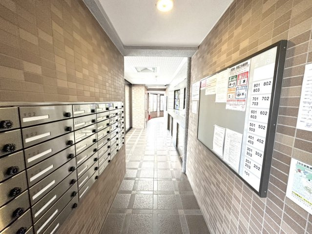 チサンマンション八木山香澄町のエントランス