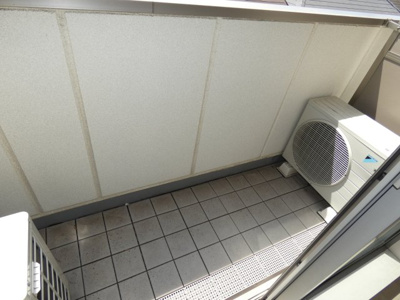【バルコニー】