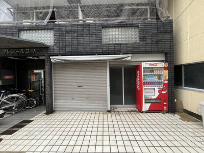 【エントランス】 | プレジールコート