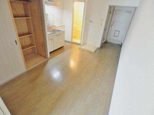 ベータビルの居間・リビング