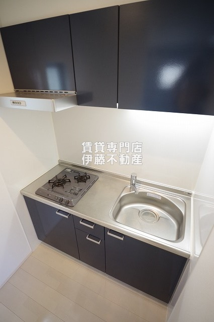 Cherim庄内通Eastのキッチン