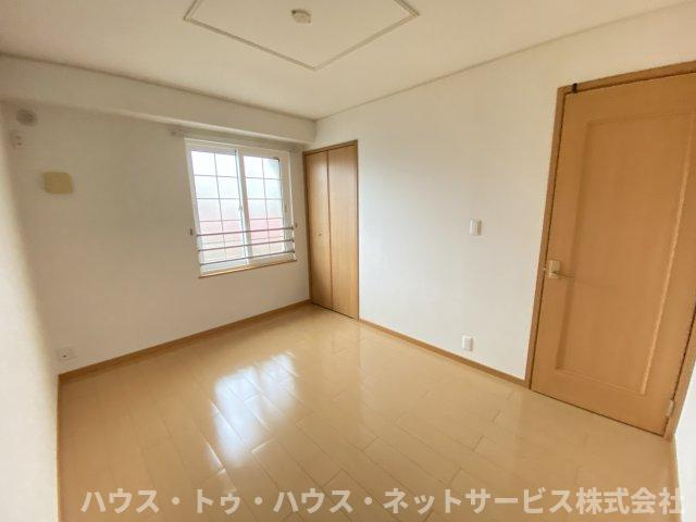 グリーンパークの洋室