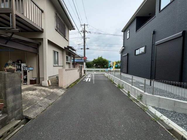 ーFITーフィットー小倉南区横代北町4丁目2期【小倉南区　新築戸建て】の前面道路含む現地写真|スーパーなど徒歩圏内にあります【小倉南区　新築戸建て】