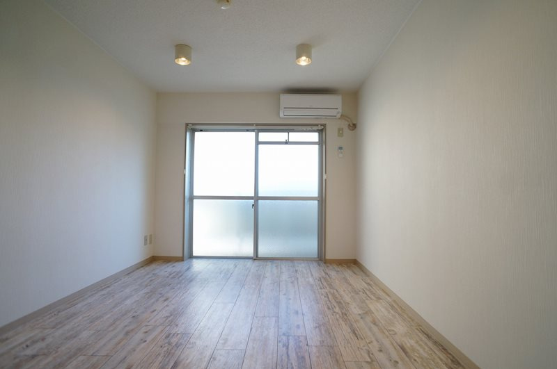 エクセレント丸太町の子供部屋|内装