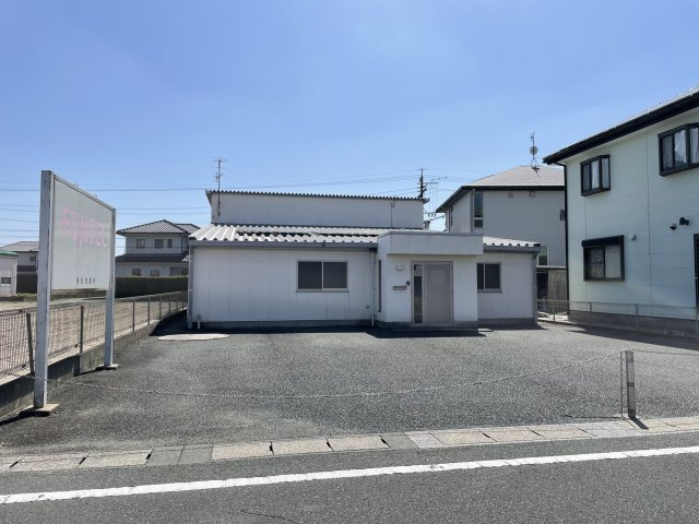 新橋町事務所・倉庫の外観