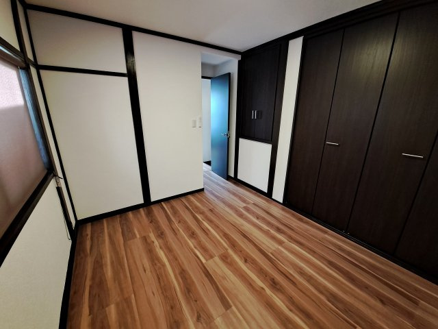浦風町テラスハウスの居間・リビング