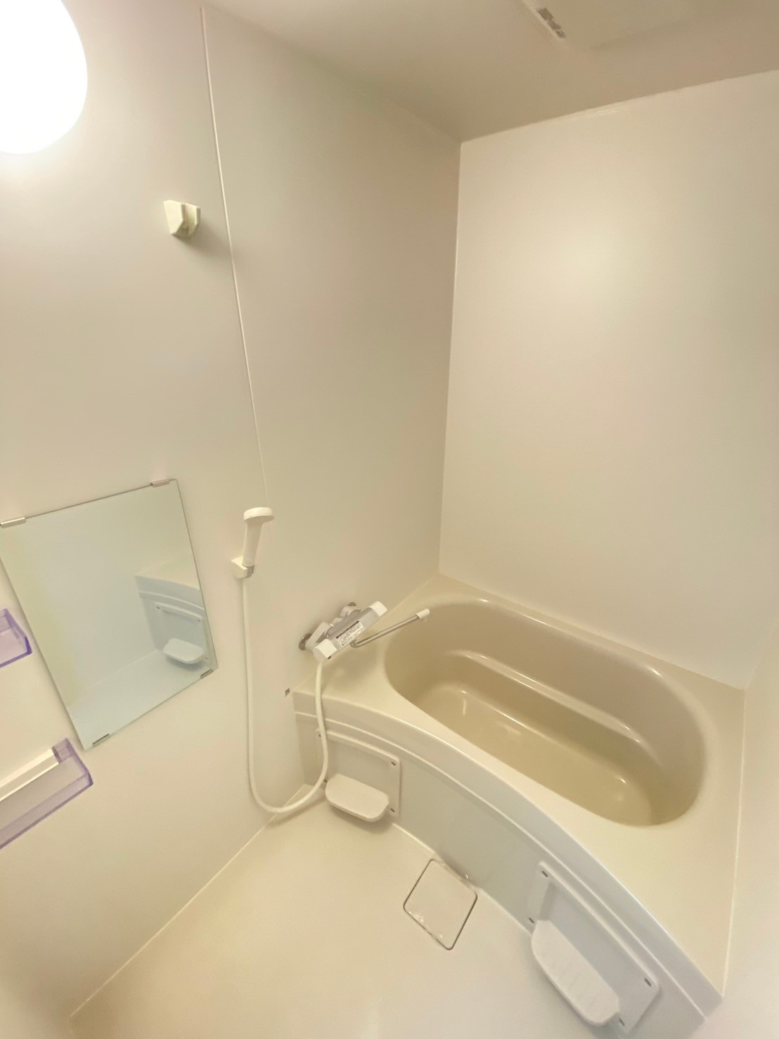 センチュリー三島の浴室