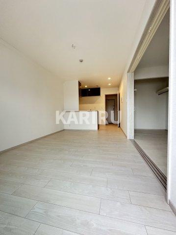 セントルイス京橋の居間・リビング