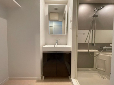 【洗面所】 | エンクレスト天神STAGE | 別号室の写真になります。現況優先。