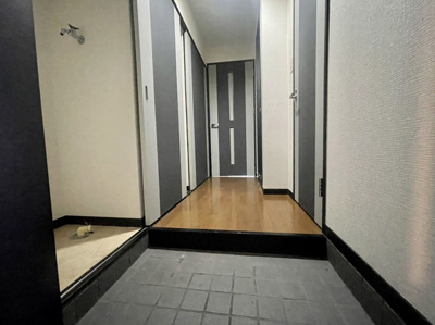 【玄関】 | ピュアドームエレガンテ平尾 | 別号室の写真になります。現況優先。