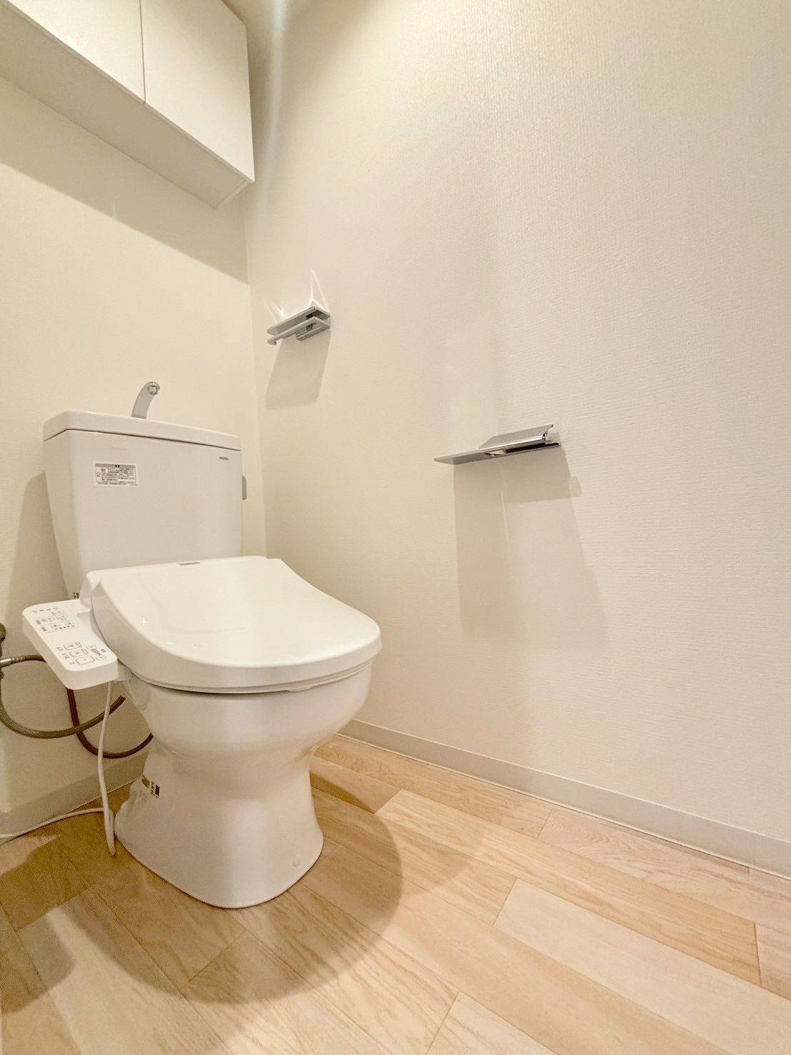 「防音マンション」ラシクラス大塚駅前のトイレ|シンプルで使いやすいトイレです
