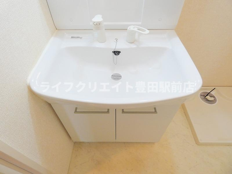 une cachetteの洗面所