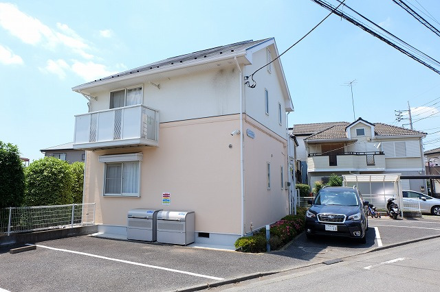 サニーコート桧木G棟の外観