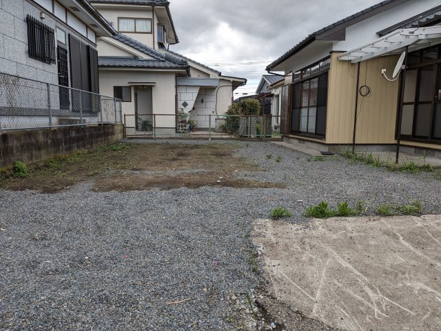 都城市鷹尾５丁目の中古一戸建の庭