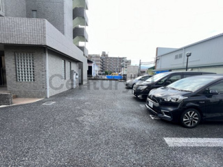 【駐車場】