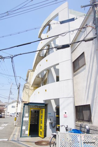 メゾンオーク毛馬　仲介手数料無料の外観