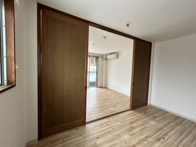 【内装】 | 豊橋aビル | 西側洋間