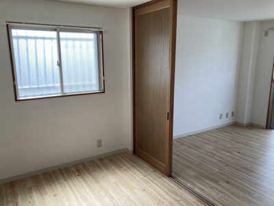 【洋室】 | 豊橋aビル | 西側洋間