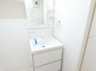 【洗面所】 | Glanz