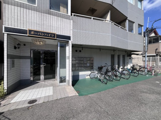 【エントランス】