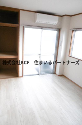 【居間・リビング】 | 日栄ビル | 使いやすい居間です