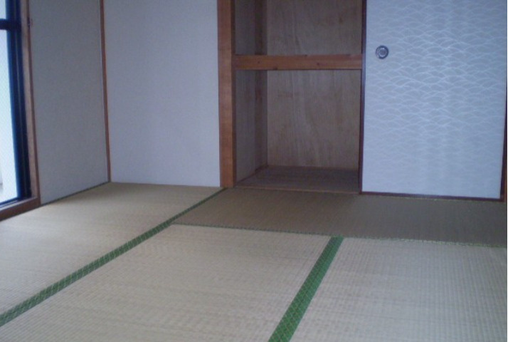 久留米市宮ノ陣５丁目の賃貸マンションの和室
