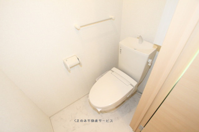 【トイレ】 | ドミールたかくらⅢ・Ａ | コンパクトで使いやすいトイレです
ドミールたかくら3B棟　101号室　2022/10/31