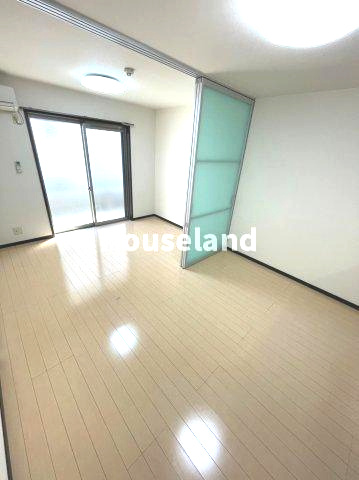 ロックブリッジの内装|ゆったりした洋室です