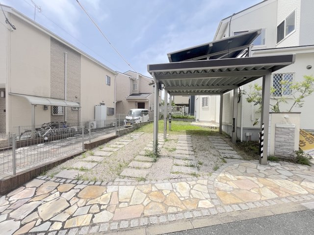 古賀市久保戸建の駐車場