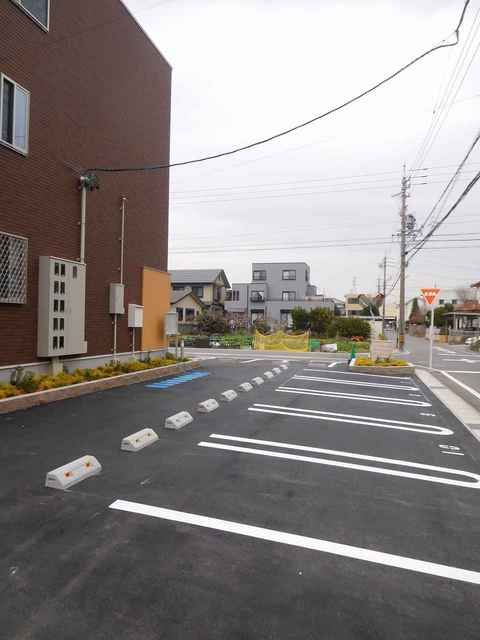 セシル松栄Ⅰの駐車場