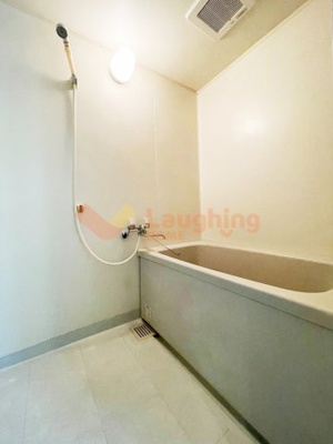 【浴室】 | ライブタウンA | ※別棟の写真になります