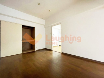 【寝室】 | ライブタウンA | ※別棟の写真になります