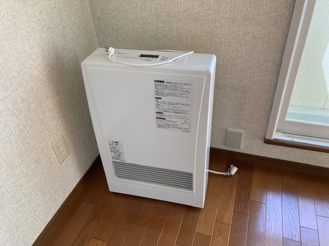 フォーラム東洋A棟の設備|ガスストーブ完備