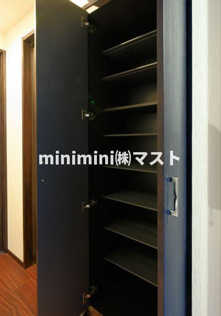 プレジオ弁天町ASIANの収納