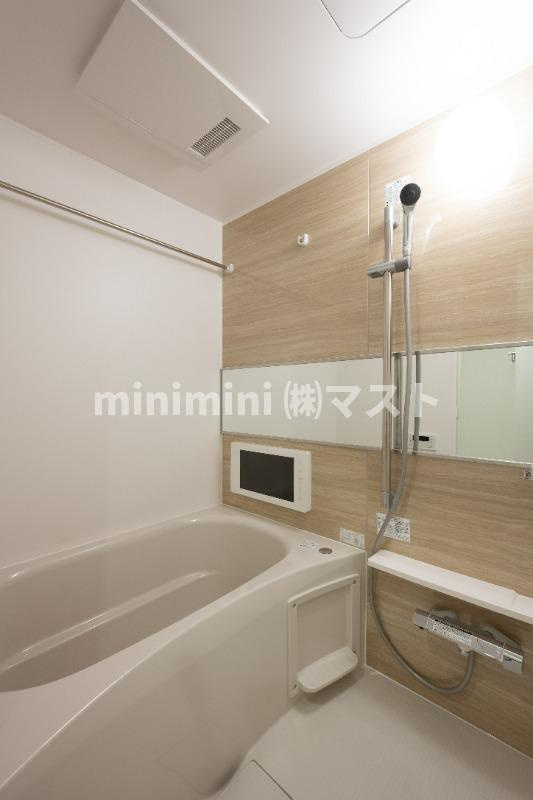 プレジオ弁天町ASIANの浴室