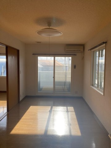 キャニオン十和田Bの居間・リビング