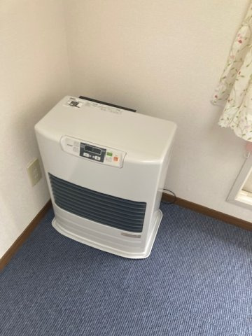 メゾントパーズの設備|FF式自動給油ストーブ