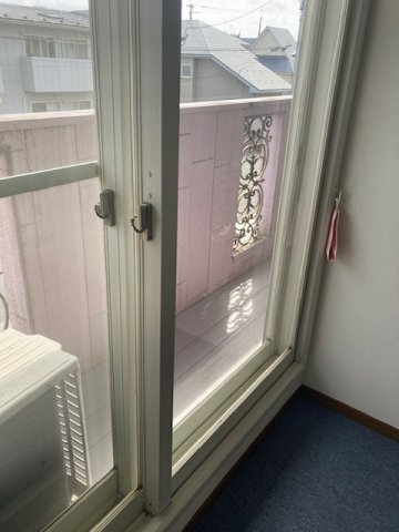 メゾントパーズのバルコニー|落ち着いた時間を過ごせるバルコニーです