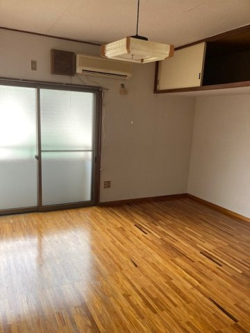 サンコーポの居間・リビング