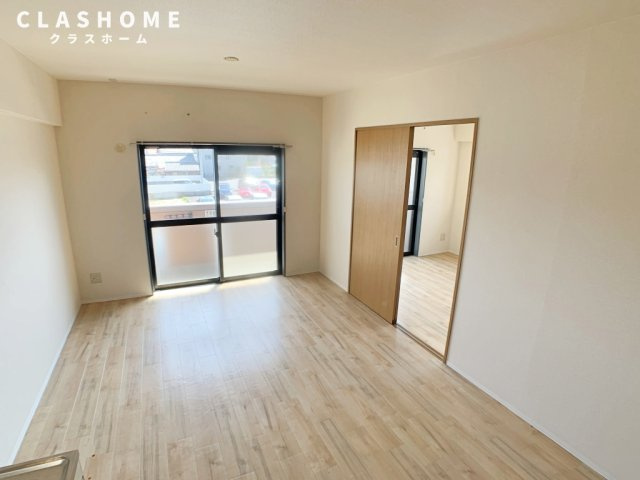 ルミエール　　刈谷市近郊の賃貸はクラスホーム刈谷店の居間・リビング|同物件の別部屋になります。