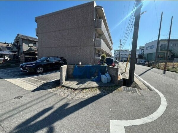 シエーヌビラージュⅡ　　刈谷市近郊の賃貸はクラスホーム刈谷店の駐車場